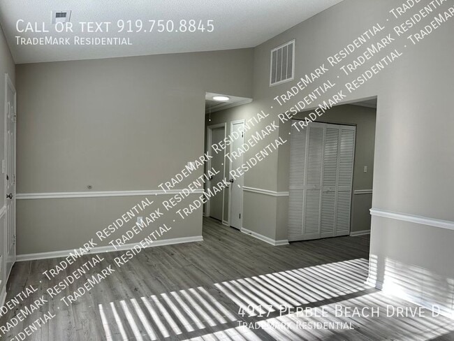 Building Photo - 4917 Pebble Beach Dr