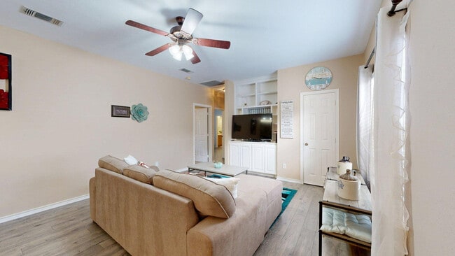 Foto del edificio - 602 Townplace Dr