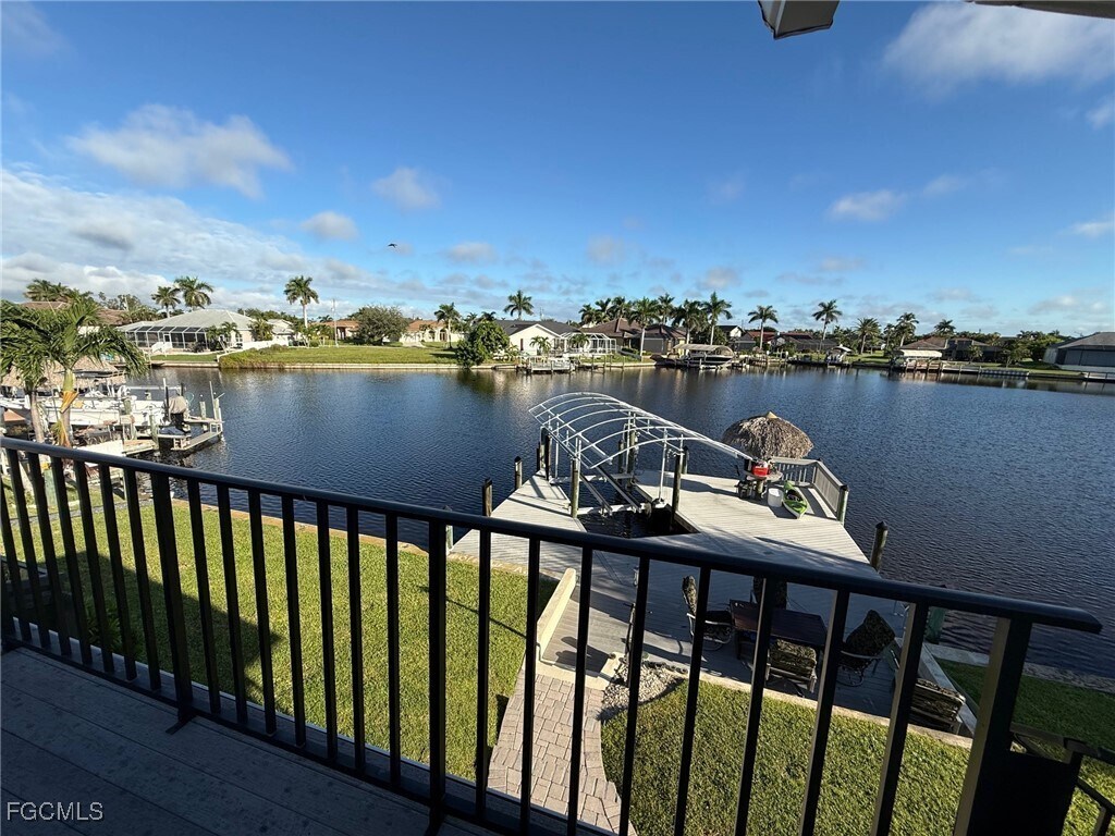 Foto principal - 3417 SW 8th St