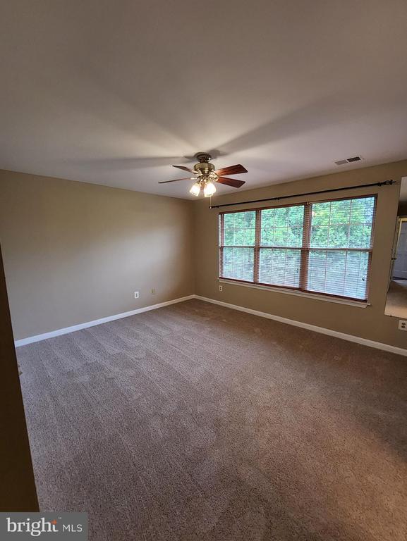 Building Photo - 218 Fernwood Pl