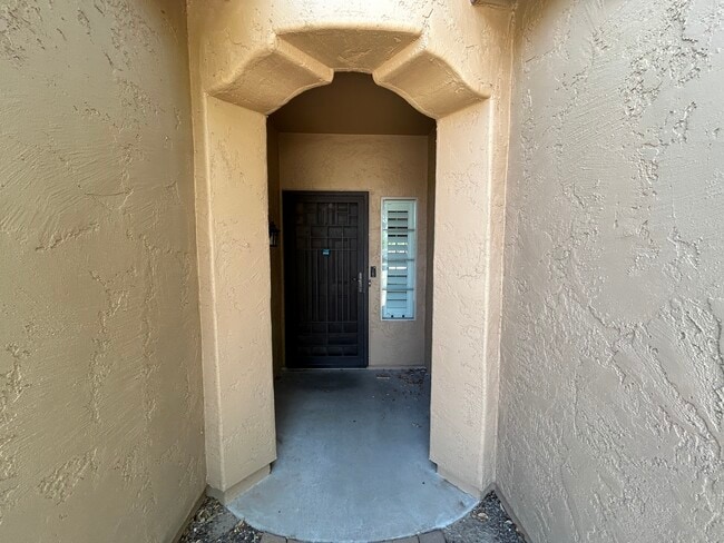 Building Photo - 5317 W Buckskin Trl