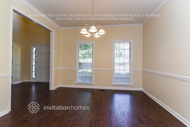 Foto del edificio - 430 Croftwood Close