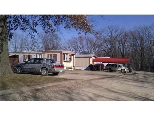 Building Photo - 15 SE 981