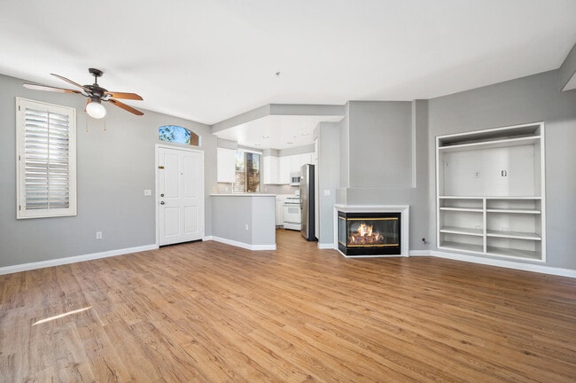 Building Photo - 2726 Dunstan Dr