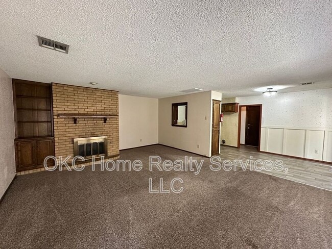 Building Photo - 7111 NW 30th Terrace