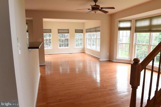 Building Photo - 12181 Caldicot Ln