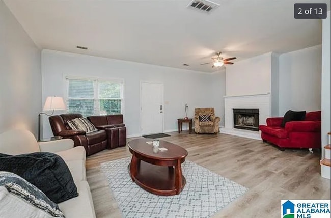 Foto del edificio - 218 Carl Nichols Dr