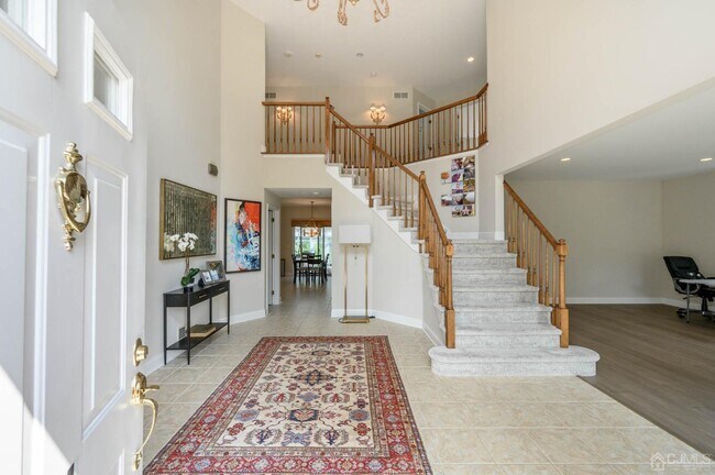 Building Photo - 14 Heathrow Ct