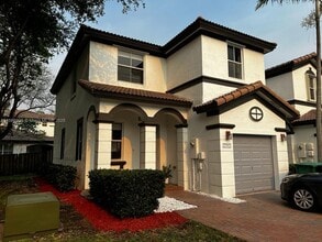 Building Photo - 7717 NW 116th Ave