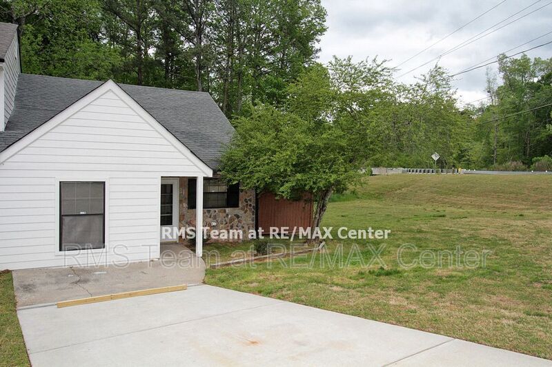 3048 Dale Ct, Snellville, GA 30078 House Rental in Snellville, GA