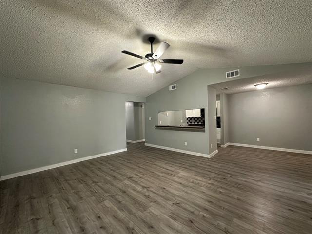 Foto del edificio - 2501 Highmont Dr