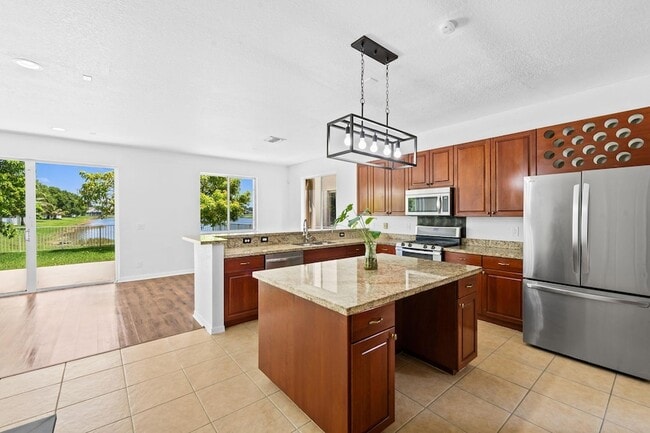Foto del edificio - 19389 SW 64th St