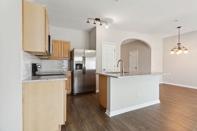Foto del edificio - Azalea Circle Charmer – Walkable, Stylish ...