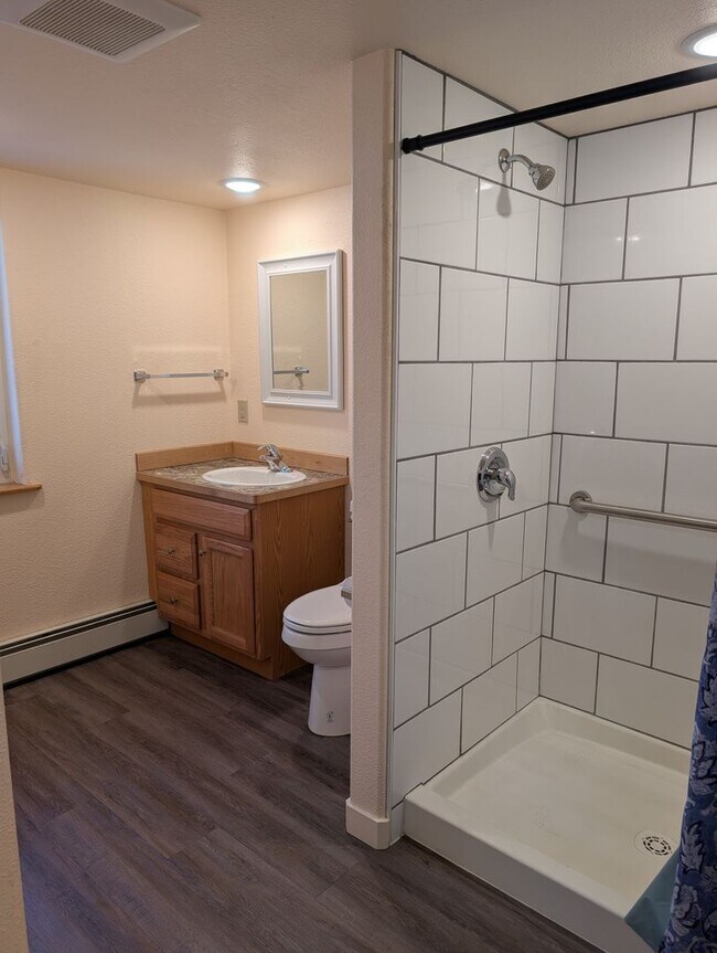 Foto del edificio - 1960 Rogge Ave