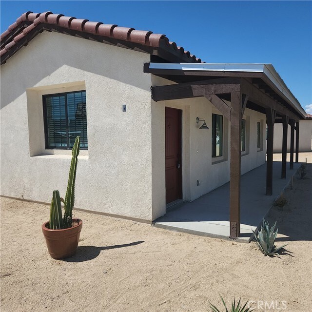 Building Photo - 6615 National Park Dr