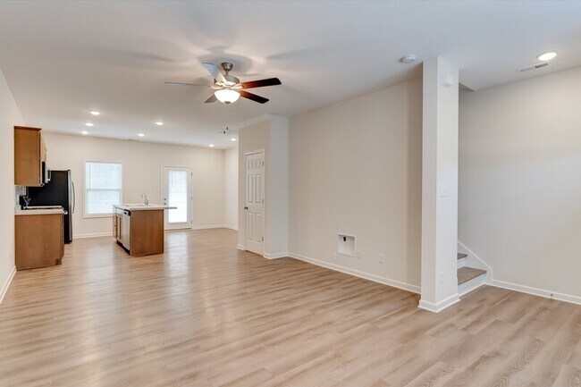 Foto del edificio - 408 East Norton Road