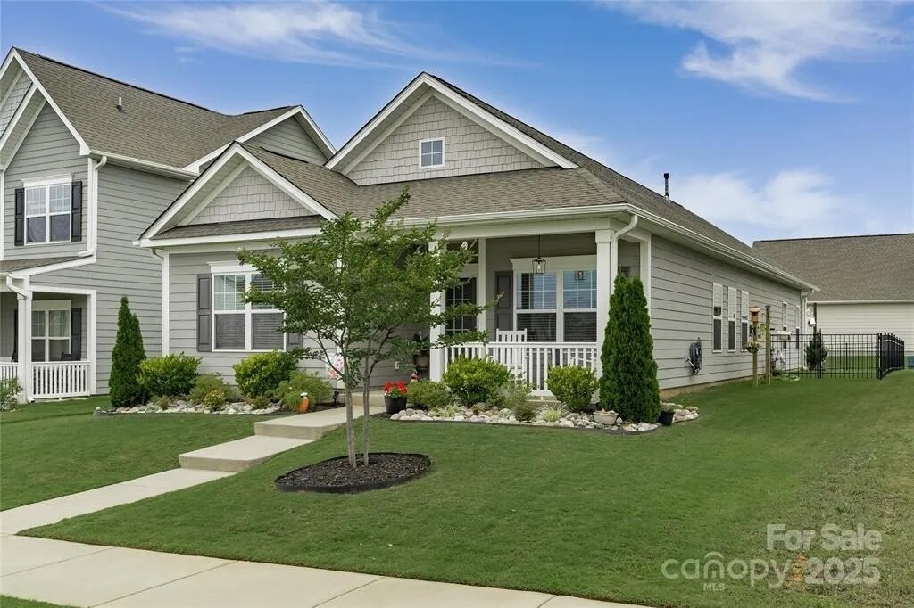Foto principal - 148 Kerri Dawn Ln