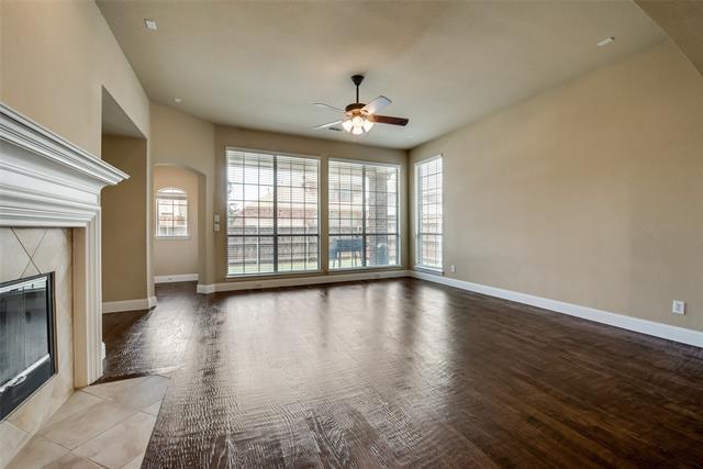 Foto del edificio - 6072 Wallis Dr