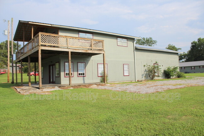 Building Photo - 6300-C GA-136