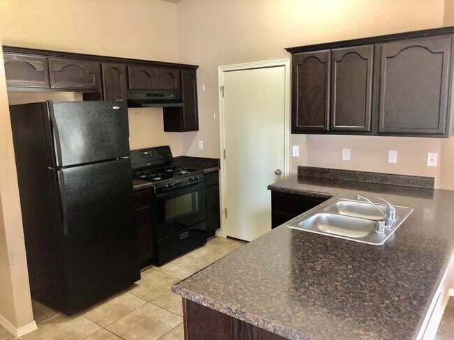 Foto del edificio - 12885 Hueco Mine Dr