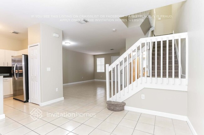 Building Photo - 10781 NW 80th Ln