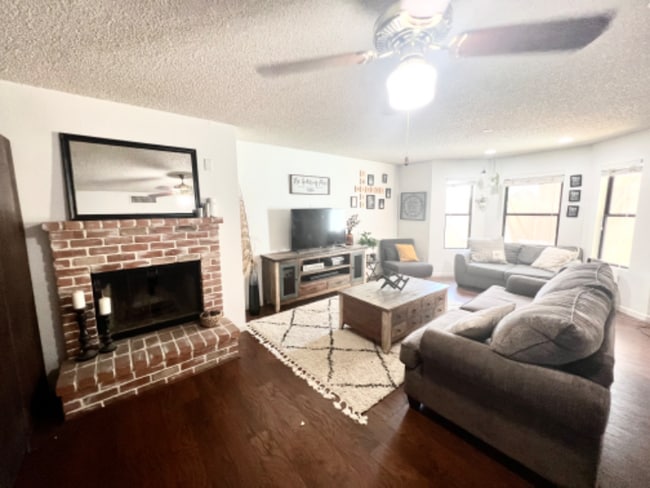 Photo - 5840 W Winchcomb Dr Townhome