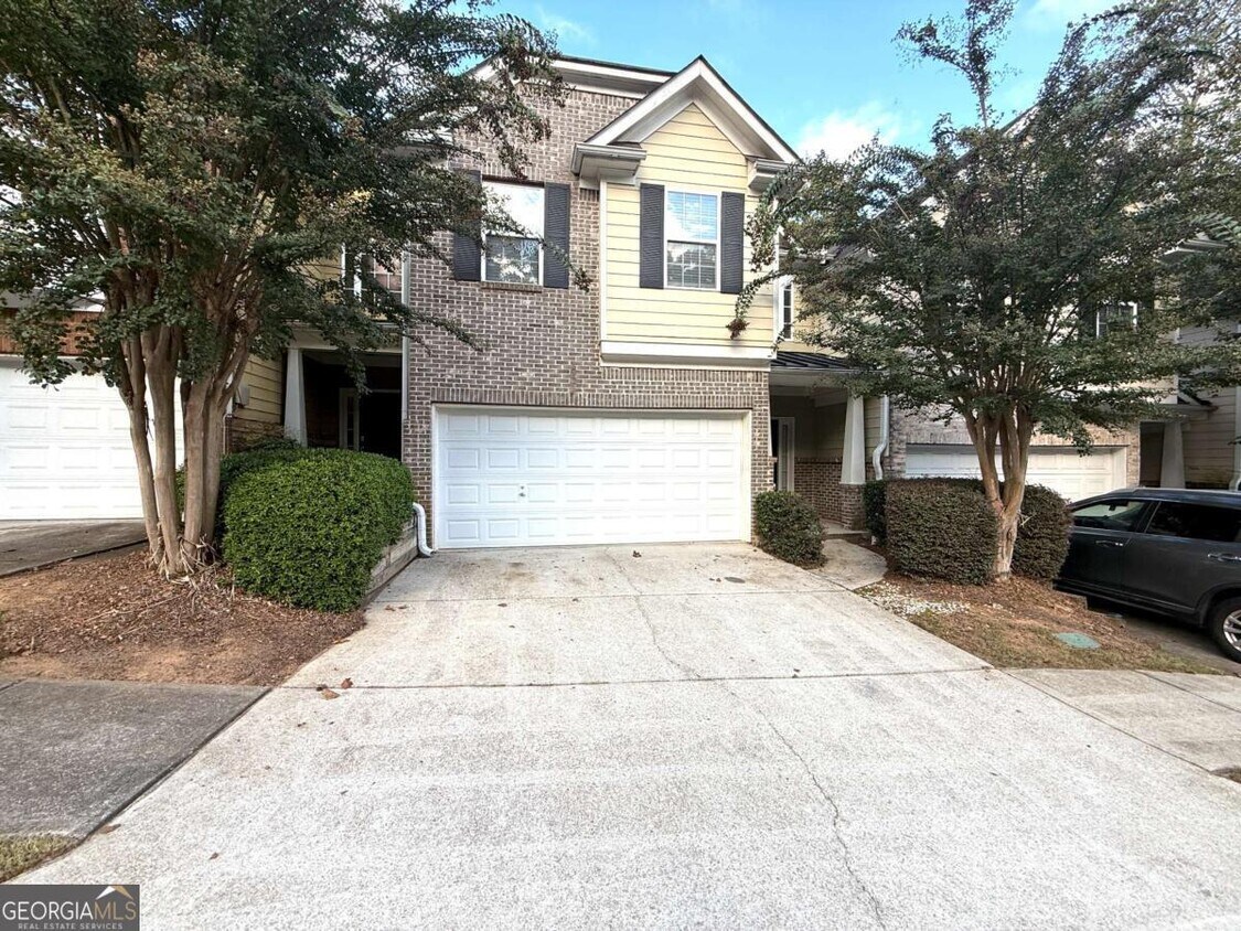 Primary Photo - 314 Creek Manor Way