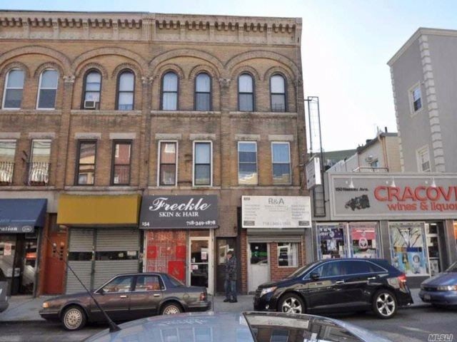 Foto principal - 154 Nassau Ave