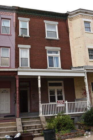 Building Photo - 17 Welsford St