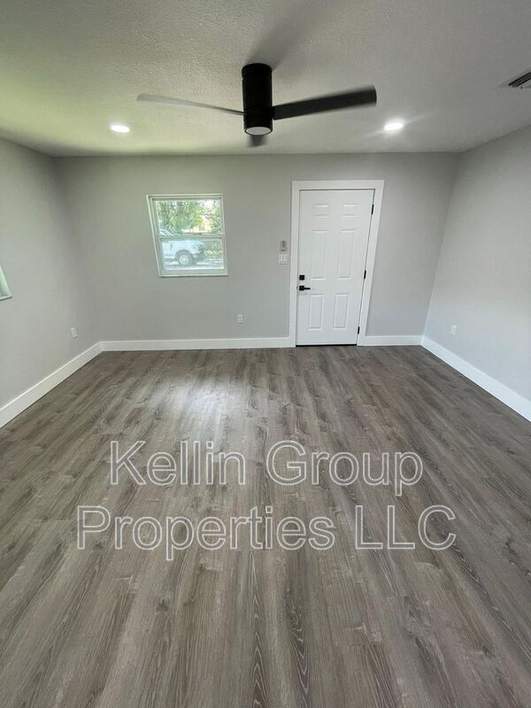 Building Photo - 1509 Hartsell Ave