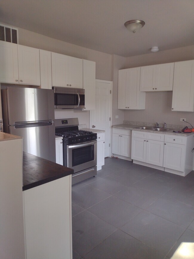 Foto del edificio - 48 W 21st St