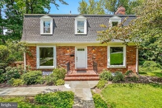Building Photo - 7616 Winterberry Pl