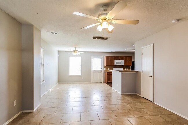 Foto del edificio - 17410 Wigeon Way Dr