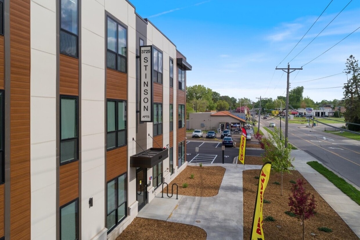 Saint Anthony Village 3725 Stinson Apartments 3725 Stinson Blvd