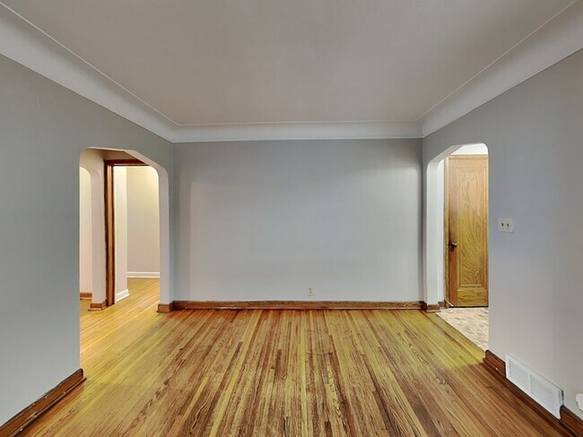 Foto del edificio - 3551 N Knox Ave