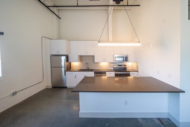 Building Photo - Lofts at Whitaker Park