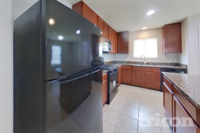 Building Photo - 930 Salado Slough Ln