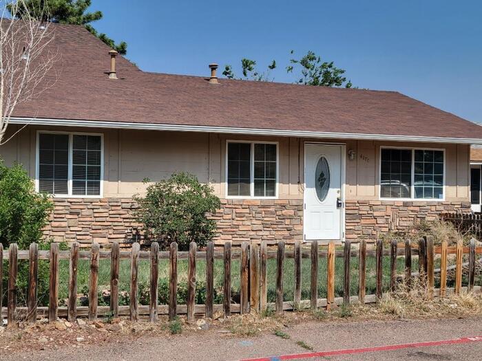 Primary Photo - 4270 Deerfield Hills Rd