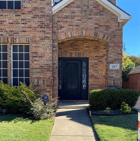 Foto del edificio - 207 Colonial Ln