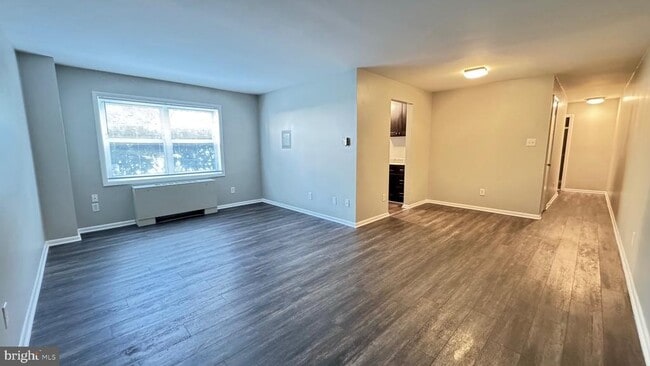 Foto del edificio - 4258 Buckman Rd