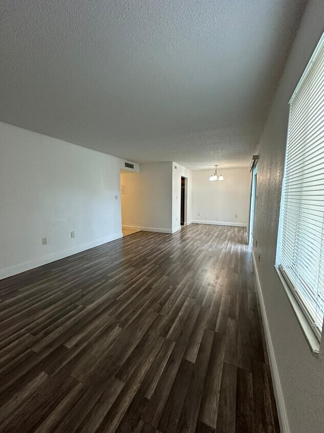 4763 S Texas Ave, Orlando, FL 32839 Townhome Rentals in Orlando FL