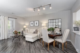 Interior Photo - Ashford Meadows