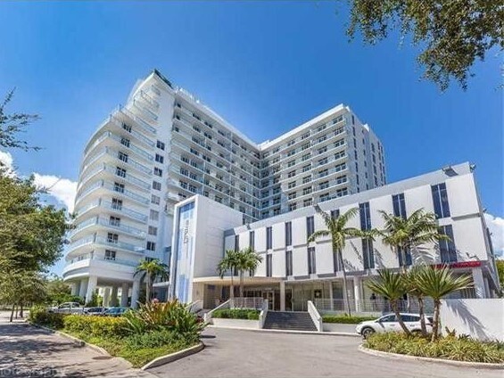 Front of Building - 4250 Biscayne Blvd