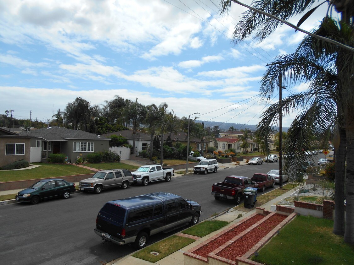 Primary Photo - 1005 W Chandler St