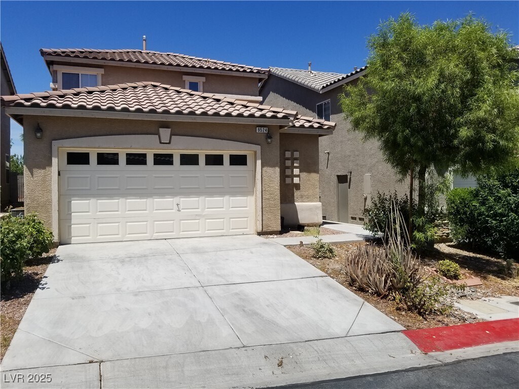 Foto principal - 9524 Cabot Falls Ave