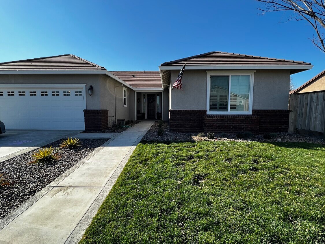 1917 Nannos Ct, Hughson, CA 95326 House for Rent in Hughson, CA