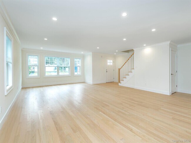 Foto del edificio - 23 Marwood Rd N