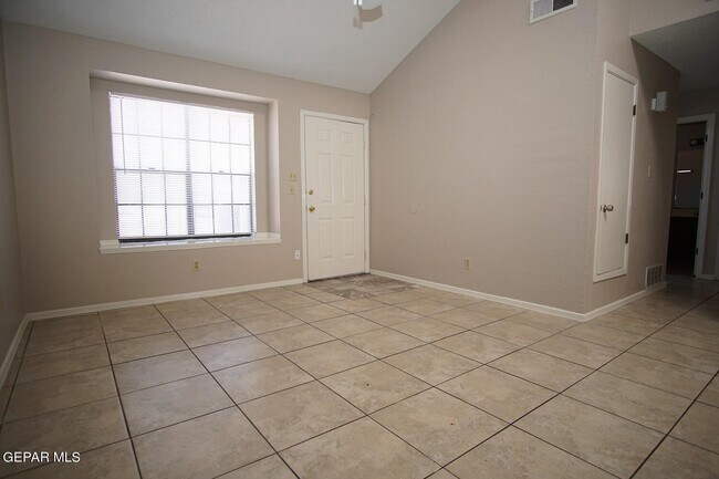 Foto del edificio - 1376 Trudy Elaine Dr