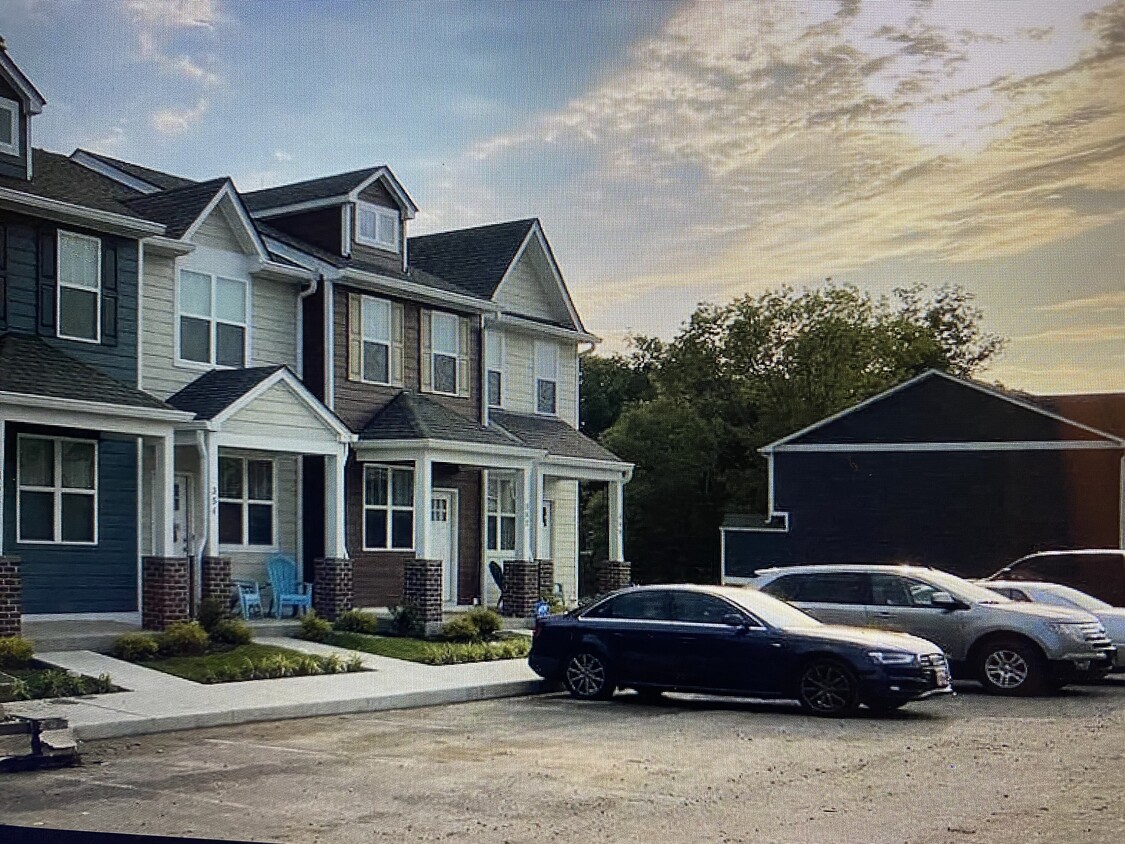 Primary Photo - 1382 Rural Hill Rd
