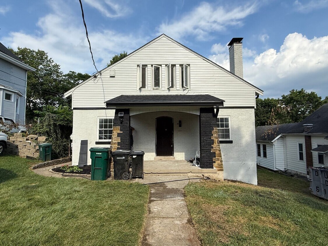 Primary Photo - 840 Beech Ave